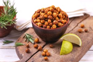 Roasted peas- Mediterranean diet snacks